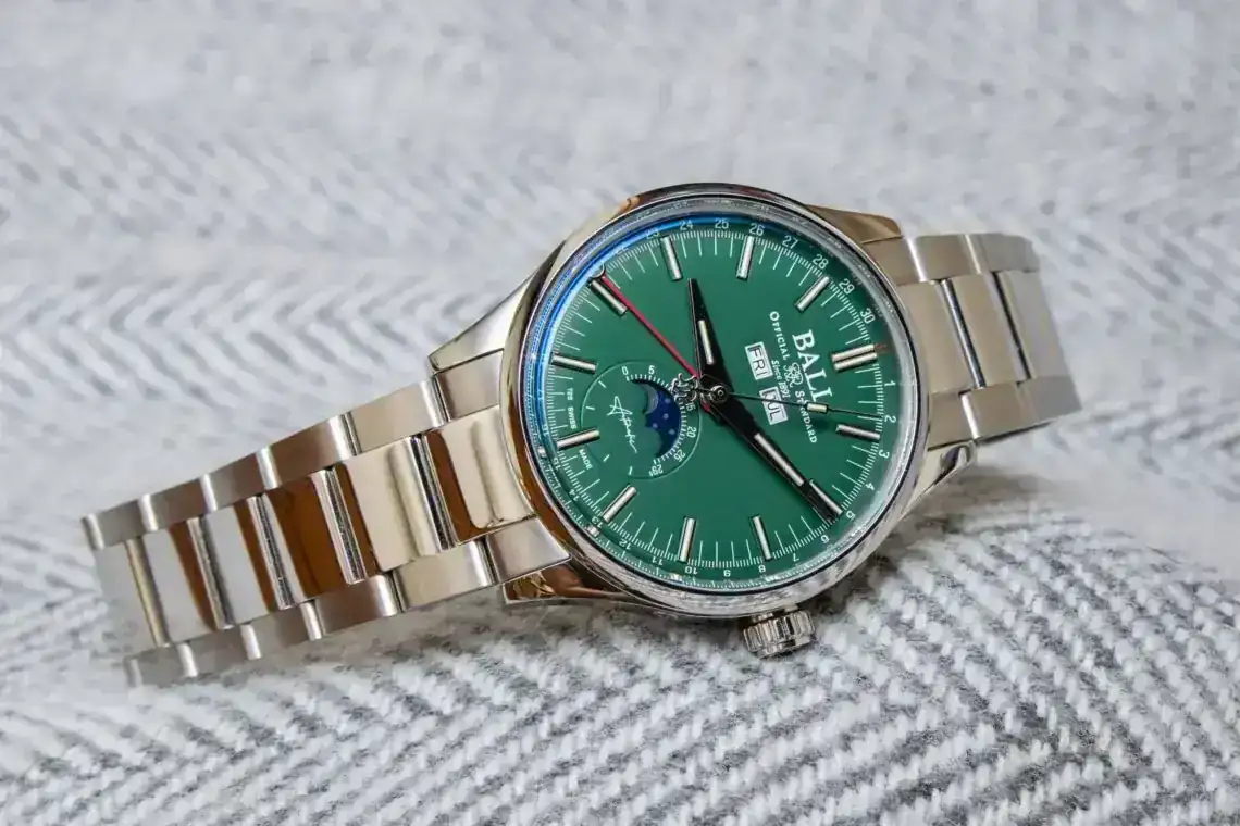 Ball-Engineer-II-Moon-Calendar-Watch-17-1140x760.webp