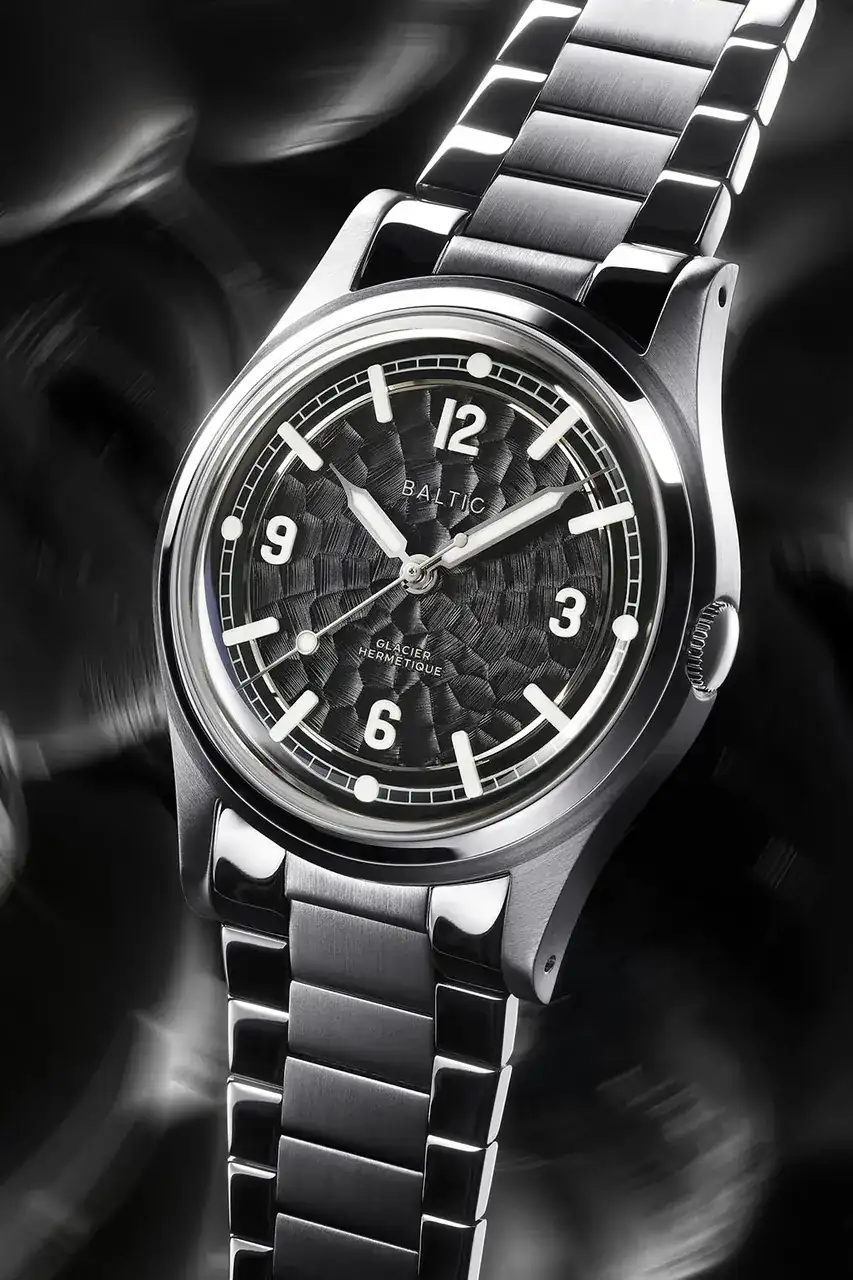 Baltic-Hermetique-Glacier-Black-Limited-Edition-1.webp