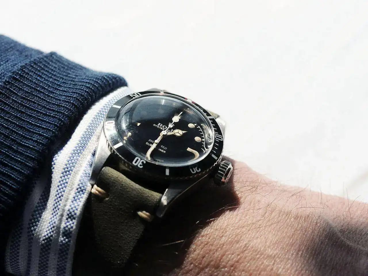 BampSLondonIssued201477_zps05cc0f9c.webp
