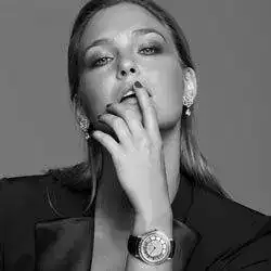Bar-Rafaeli_picture-4p.webp