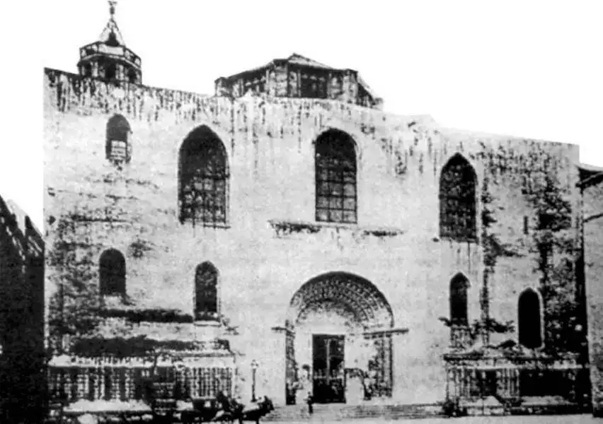 Barcelona_Cathedral_1880s.webp