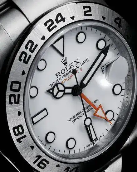 Basel2011EXPLORER_II_04DETAIL.webp