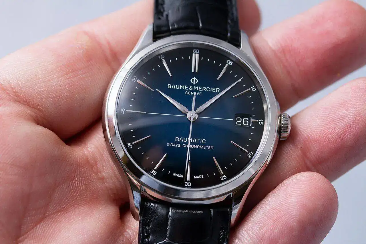Baume-Mercier-Clifton-Baumatic-Azul-2-Horas-y-Minutos.jpg