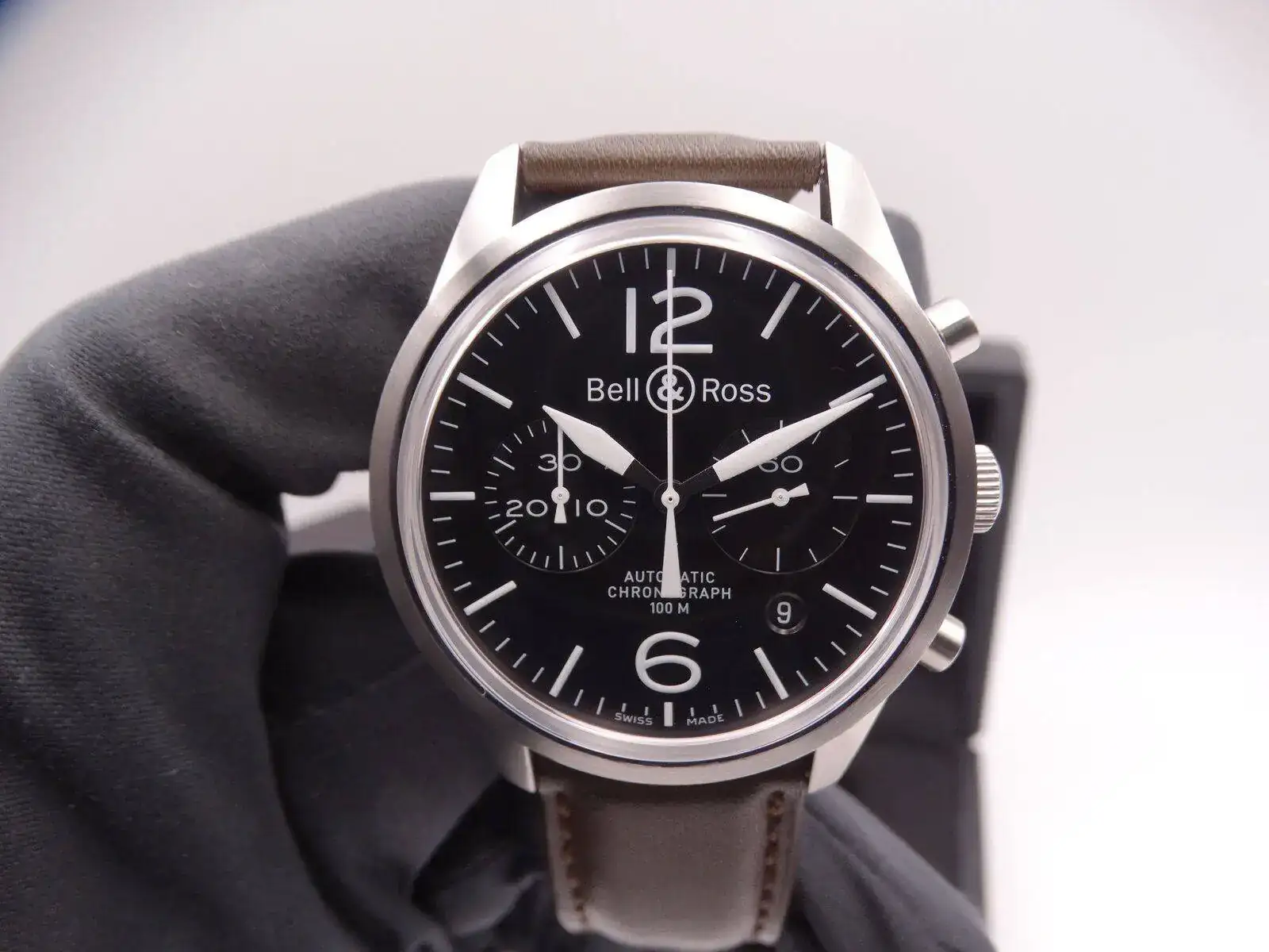Bell & Ross vintage chronograph 01400.webp