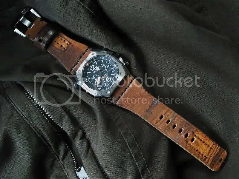 bellross_br02-94_ammostrap_01.webp