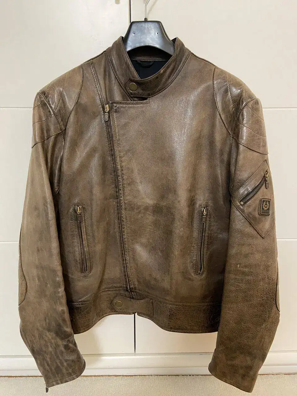 Belstaff LeatherMaster (2).webp