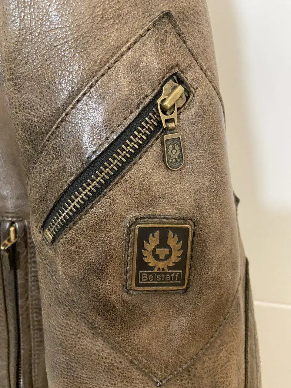 Belstaff LeatherMaster (3).webp