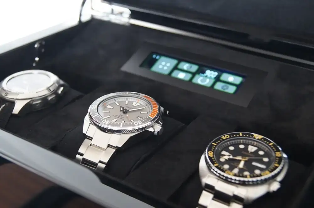 benson_watchwinder_black_series_07.webp