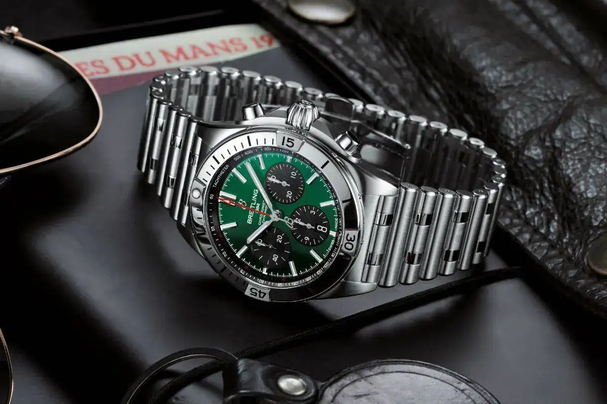 bentley-breitling-chronomat-.webp