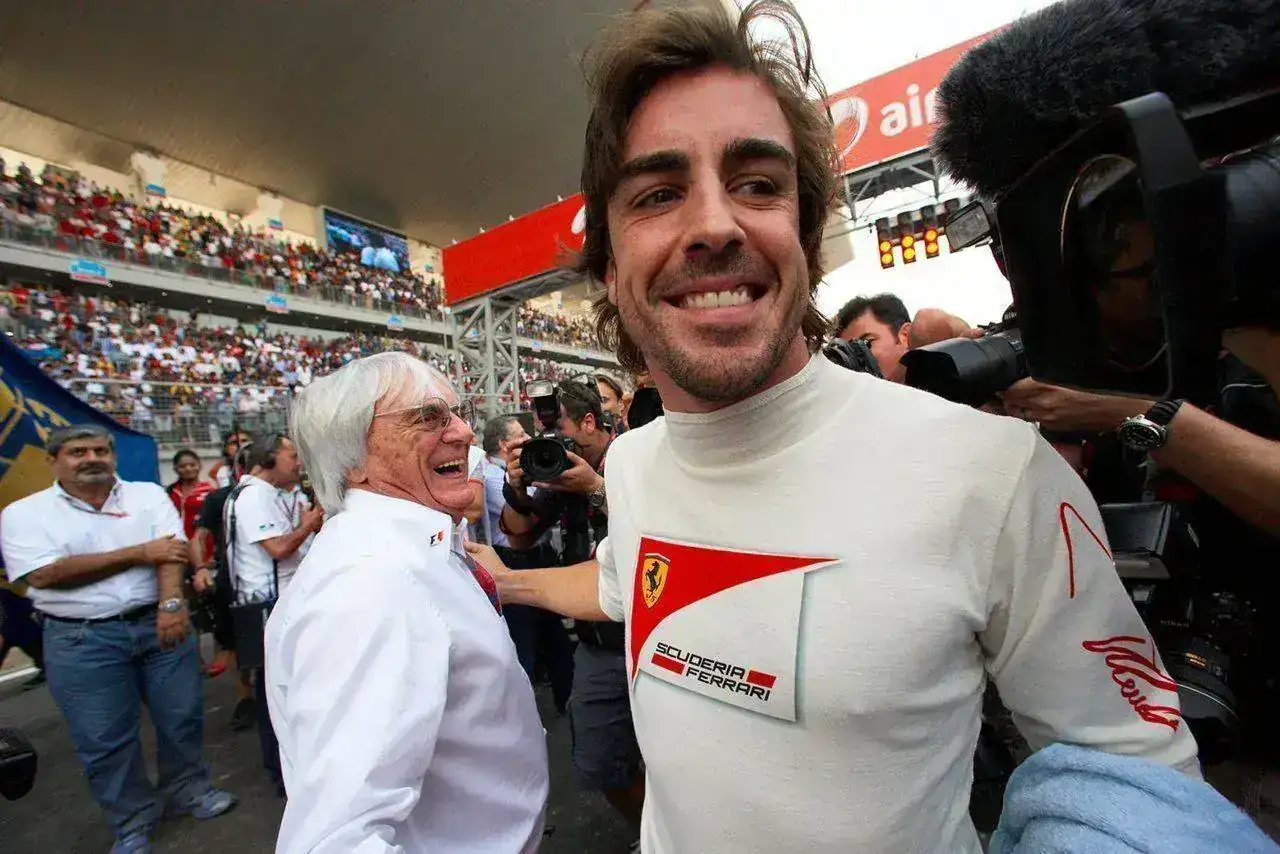bernie_alonso_hug_2_ind11.webp