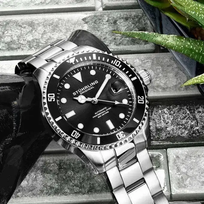 best_submariner_homage_watches_stuhrling_regatta_792_automatic-680x680.webp