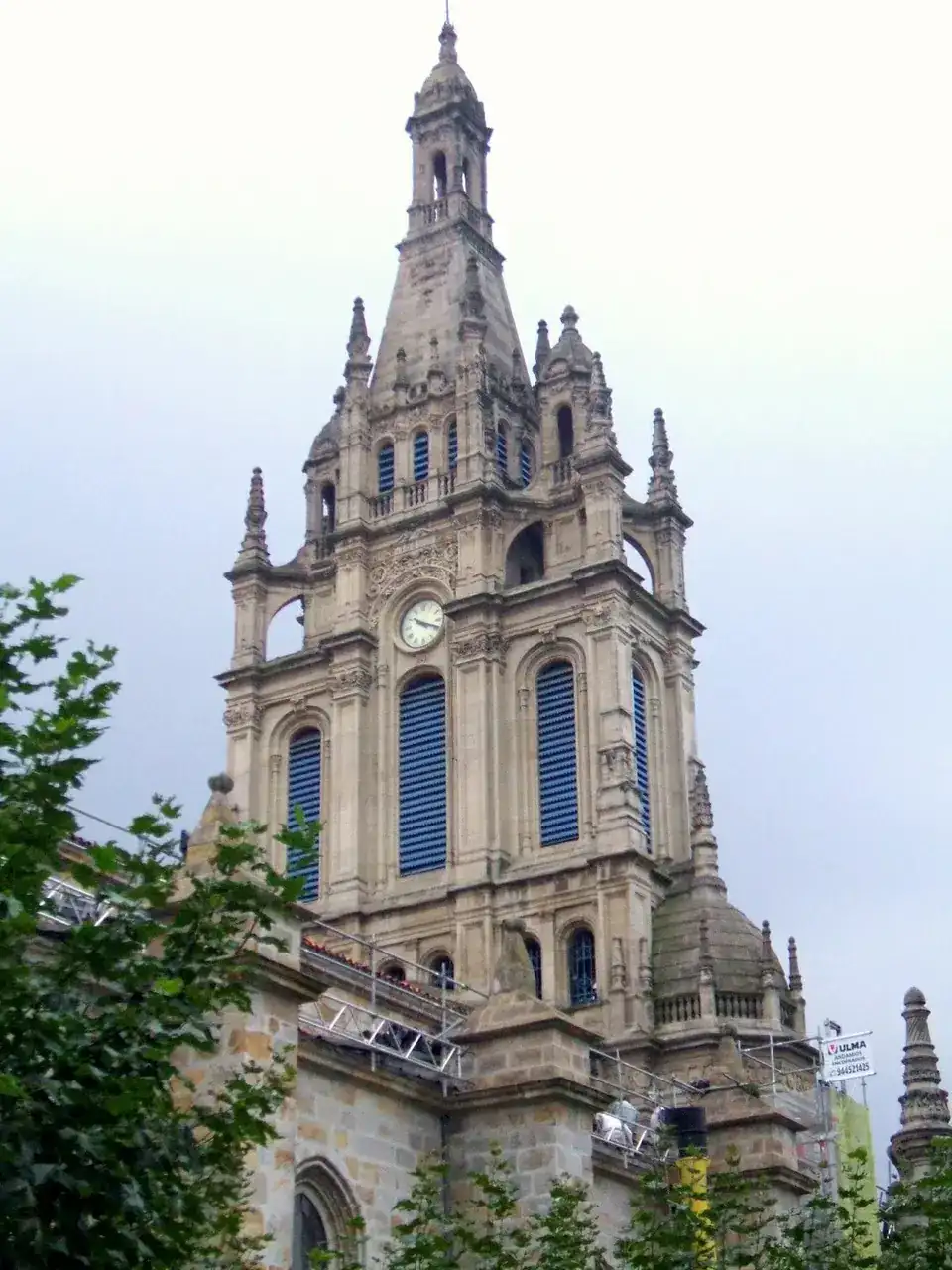 Bilbao_-_Basilica_de_Bego%C3%B1a_12.webp