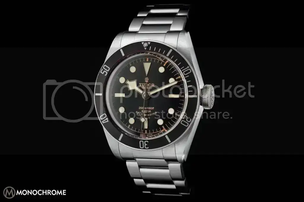Black-Bay-1.webp