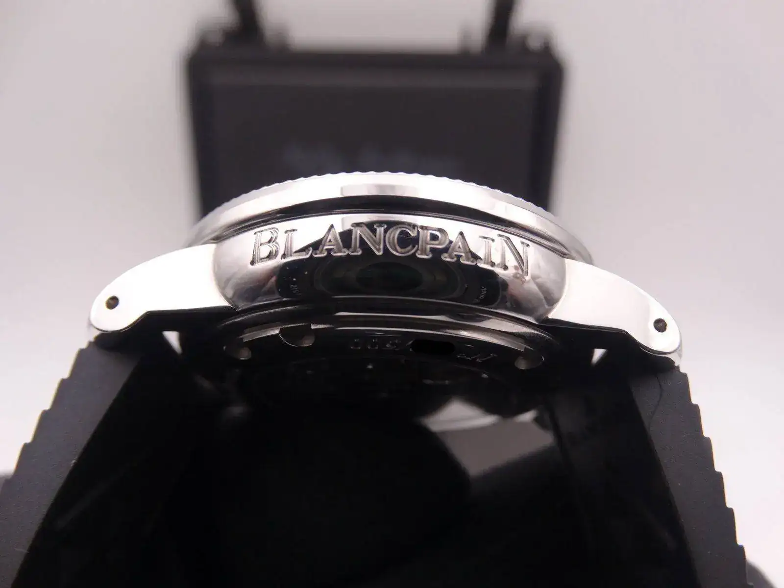 Blancpain Fifty Fathoms No Radiations Limited Edition 07165 copia.webp