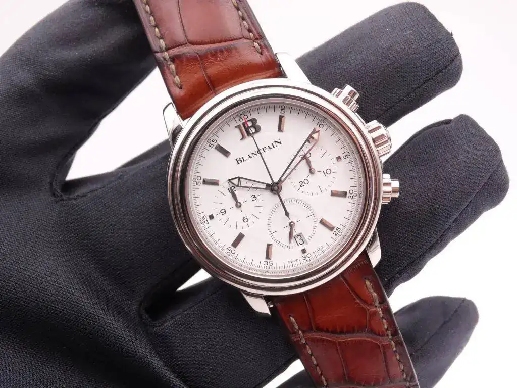 blancpain leman chronograph gold 6272.jpg