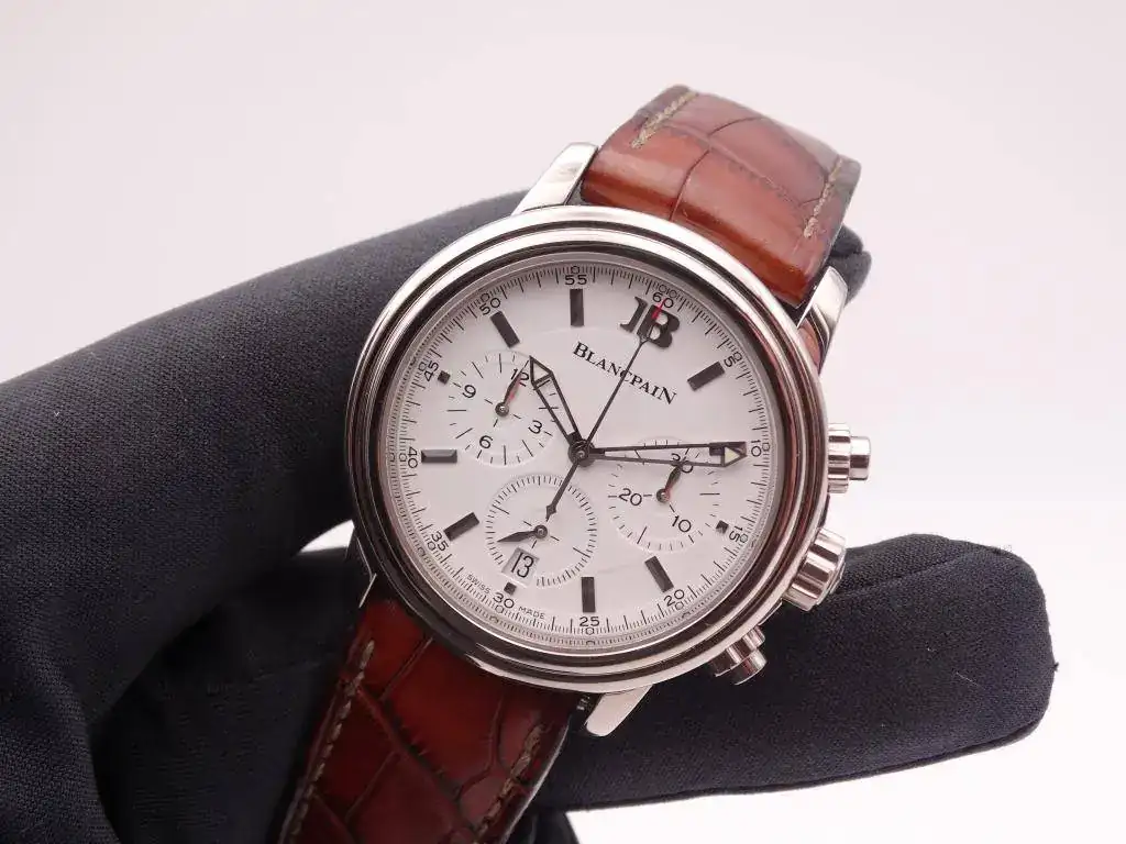 blancpain leman chronograph gold 6273.jpg