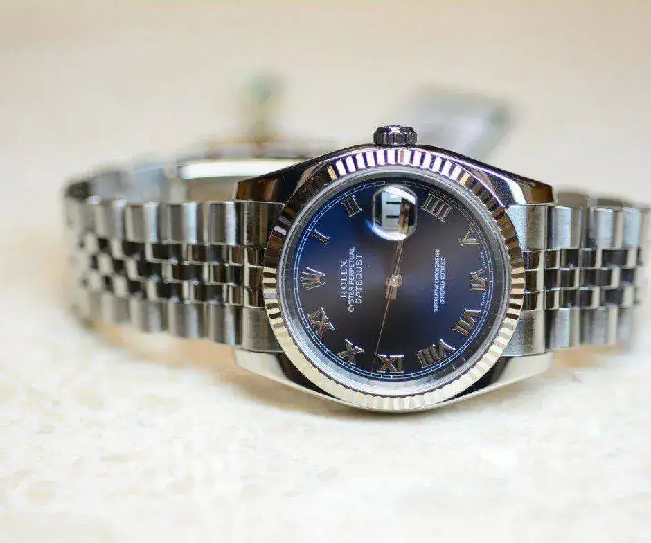 Blue-Roman-Dial-BoxPapersTags-221368138286-940x784.webp