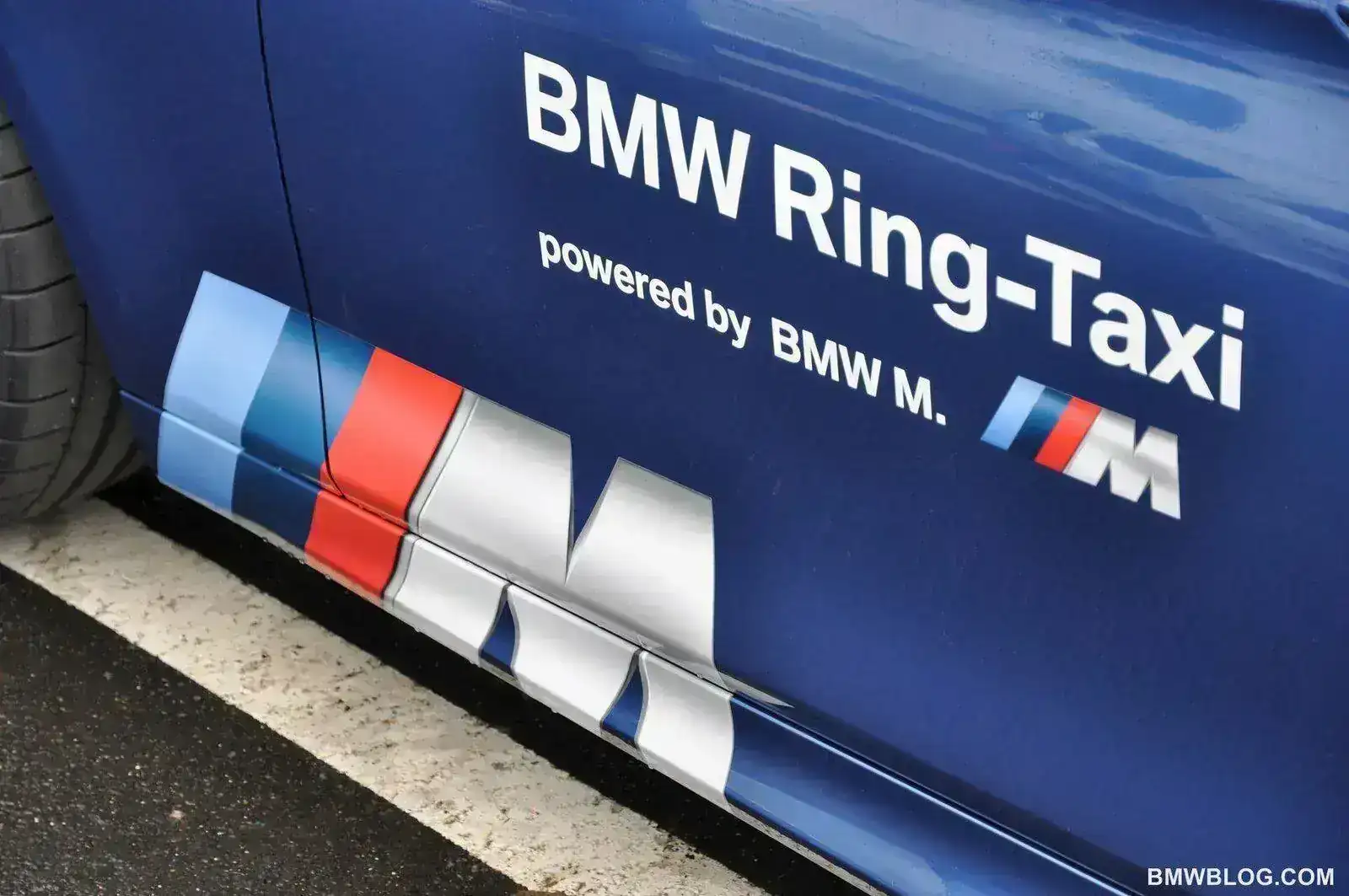 BMW-M5-F10-Ring-Taxi-14.webp