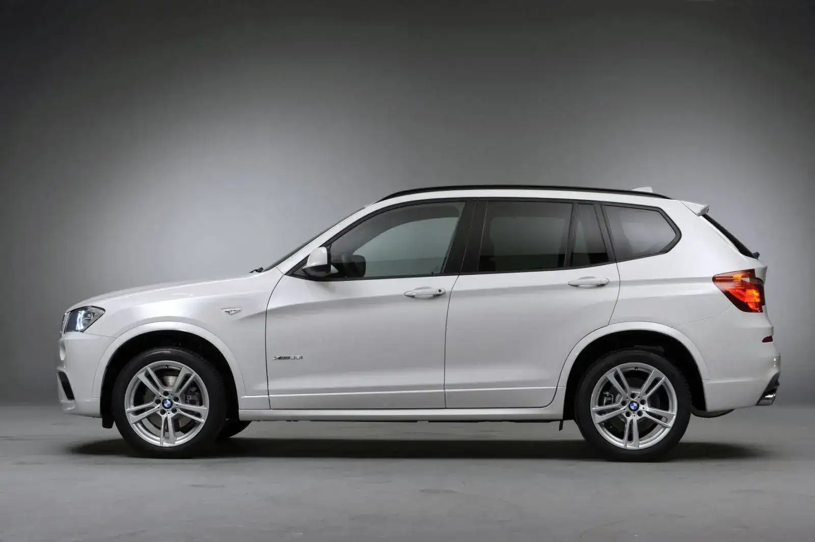 BMW-x3-m-sport-package-1.webp