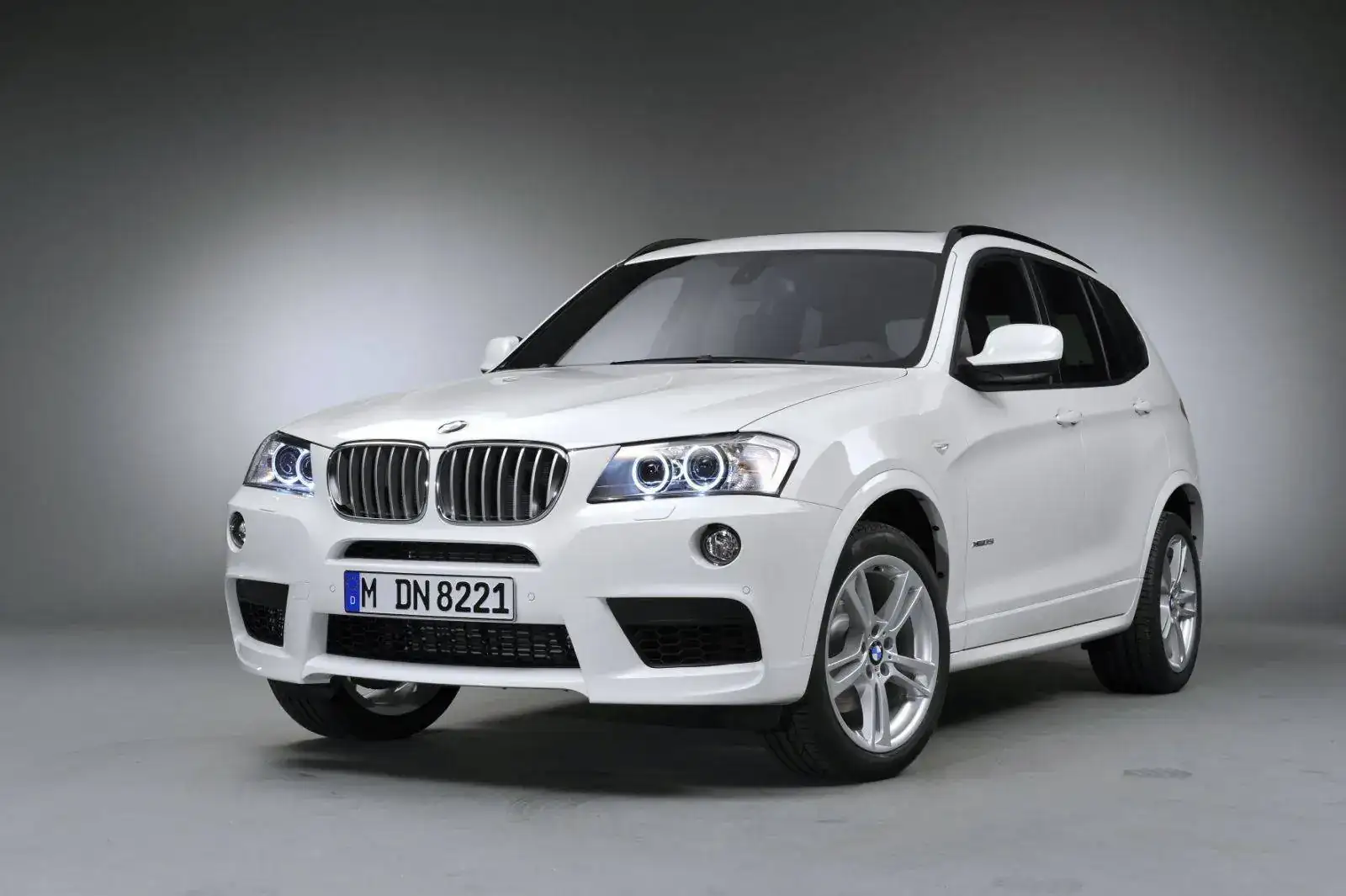 BMW-x3-m-sport-package-3.webp