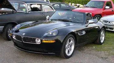 BMW+Z8c.webp
