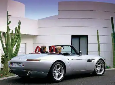 BMW+Z8e.webp