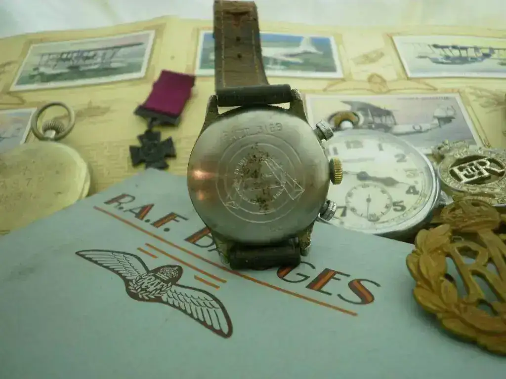 Bodegon de militares Britanicos II.G.M- Crono-2.webp