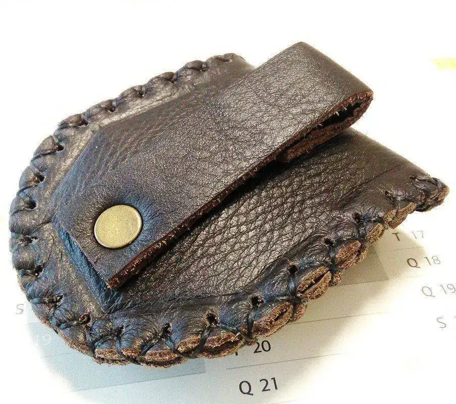 Bolsa_castanha.webp