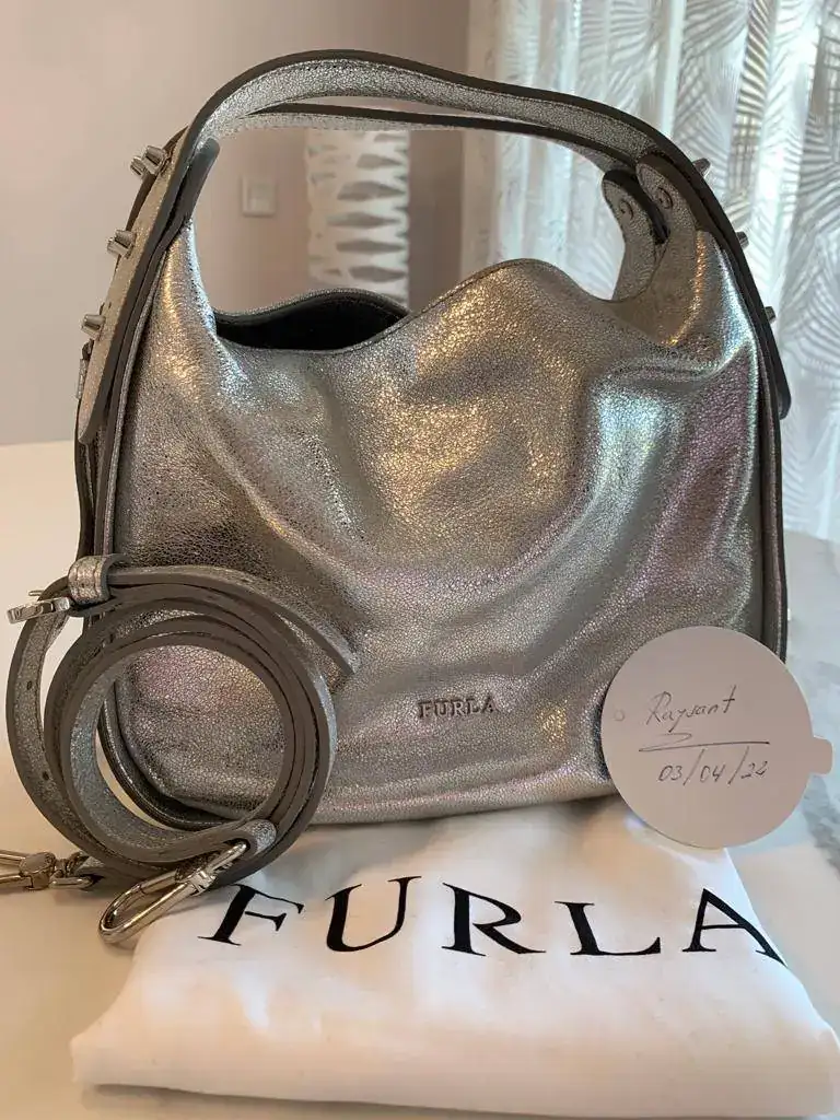 Bolso Furla Plateado 04.webp
