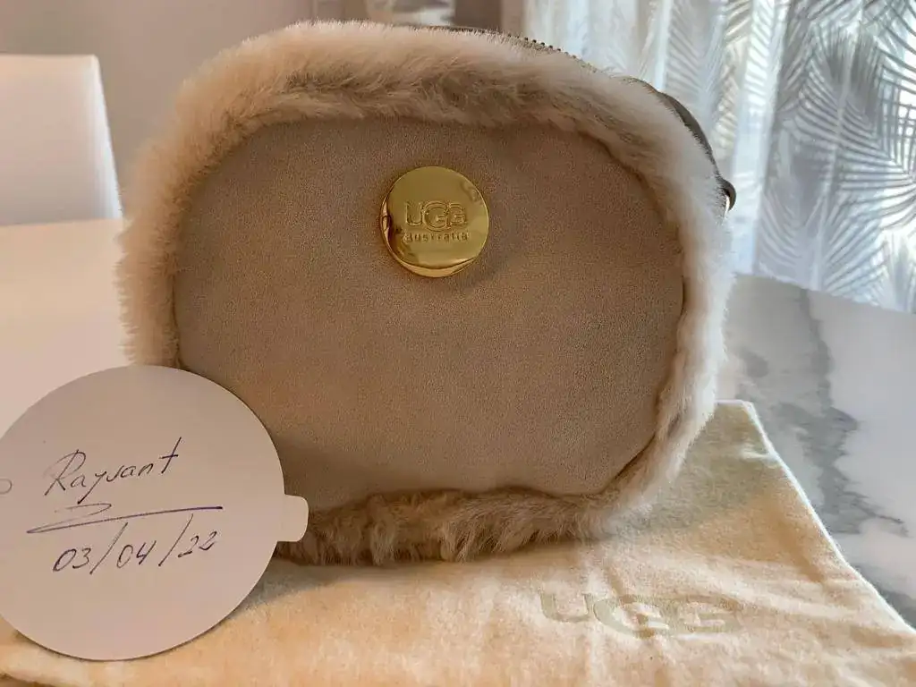 Bolso UGG 05.webp