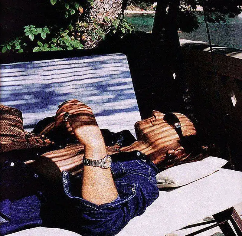 Bono.webp