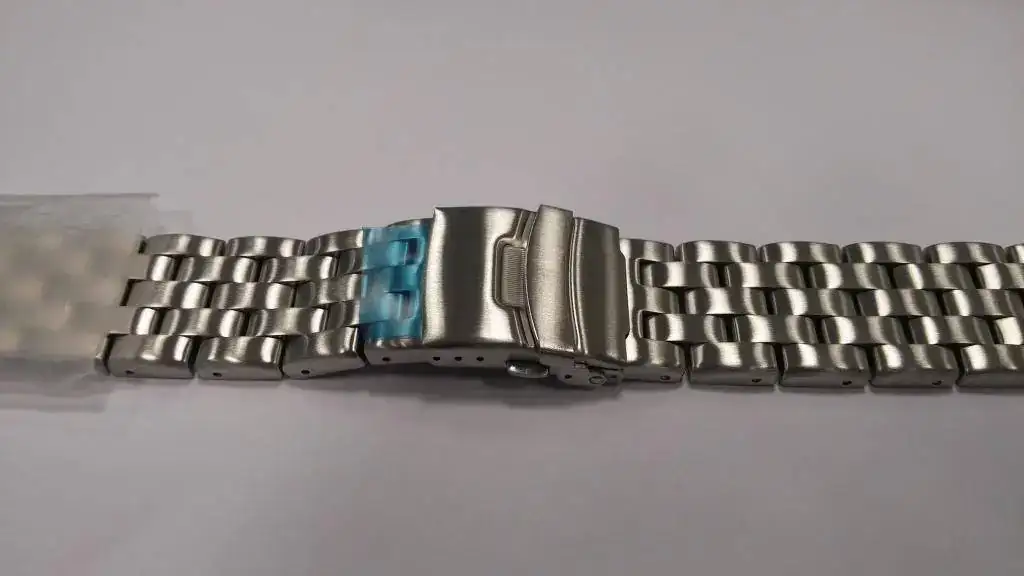 brazalete ecozilla.webp