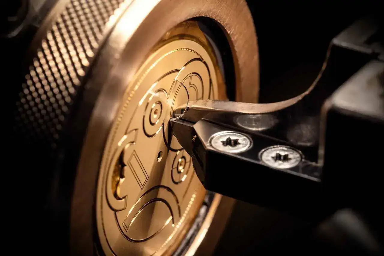 Breguet Classique QP 7327 -4.webp