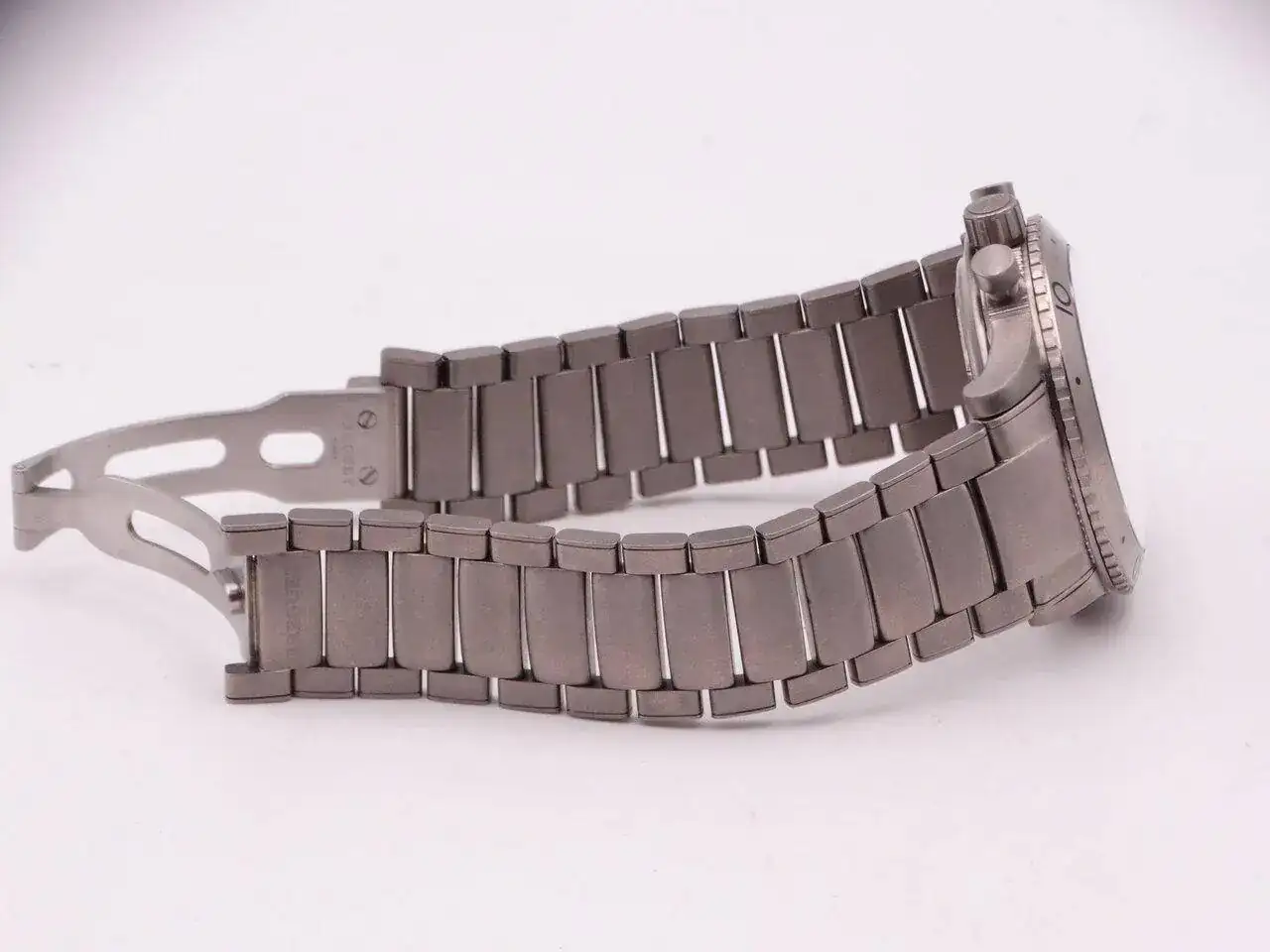 Breguet Type XX transatlantique titanium 06079.JPG