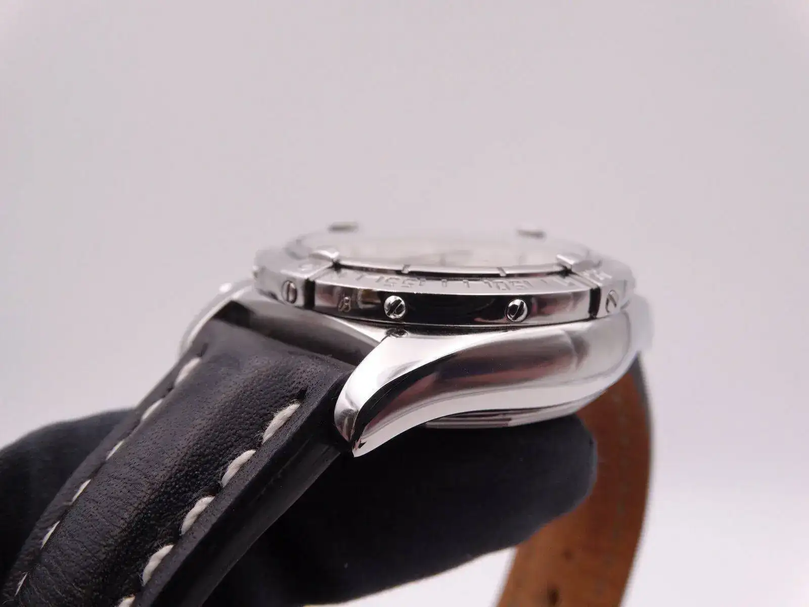Breitling A13358 Cockpit Chronograph Automatic 01091.webp