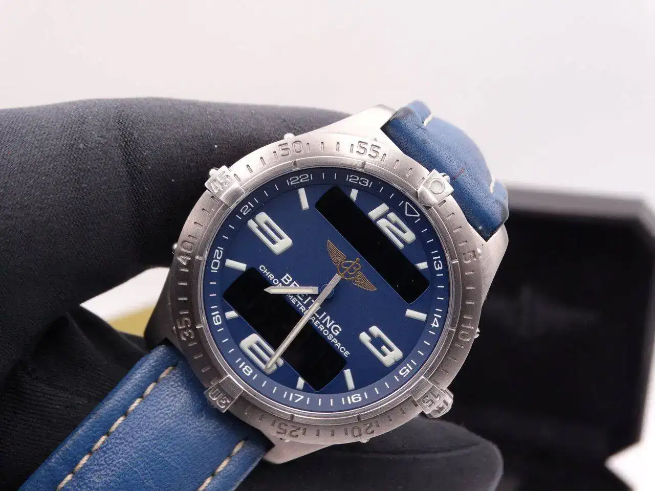 Breitling Aerospace 02223.JPG