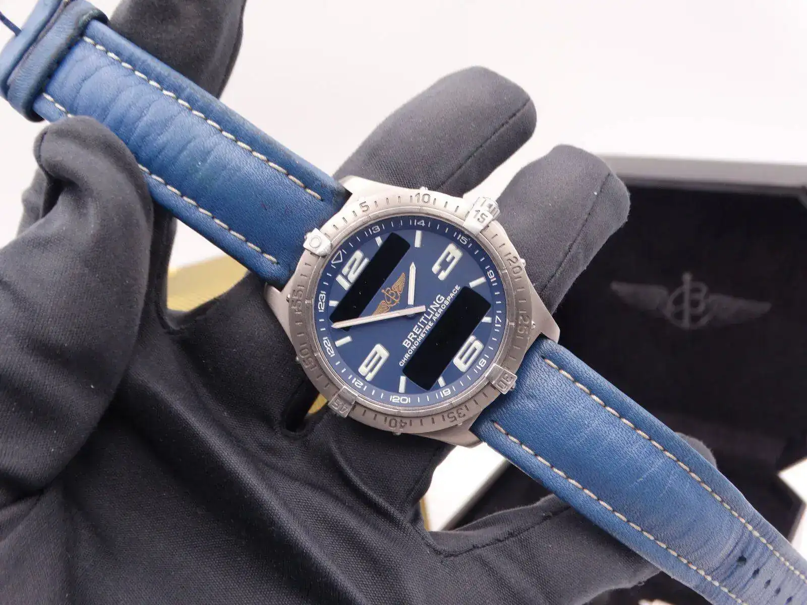 Breitling Aerospace 08927.webp