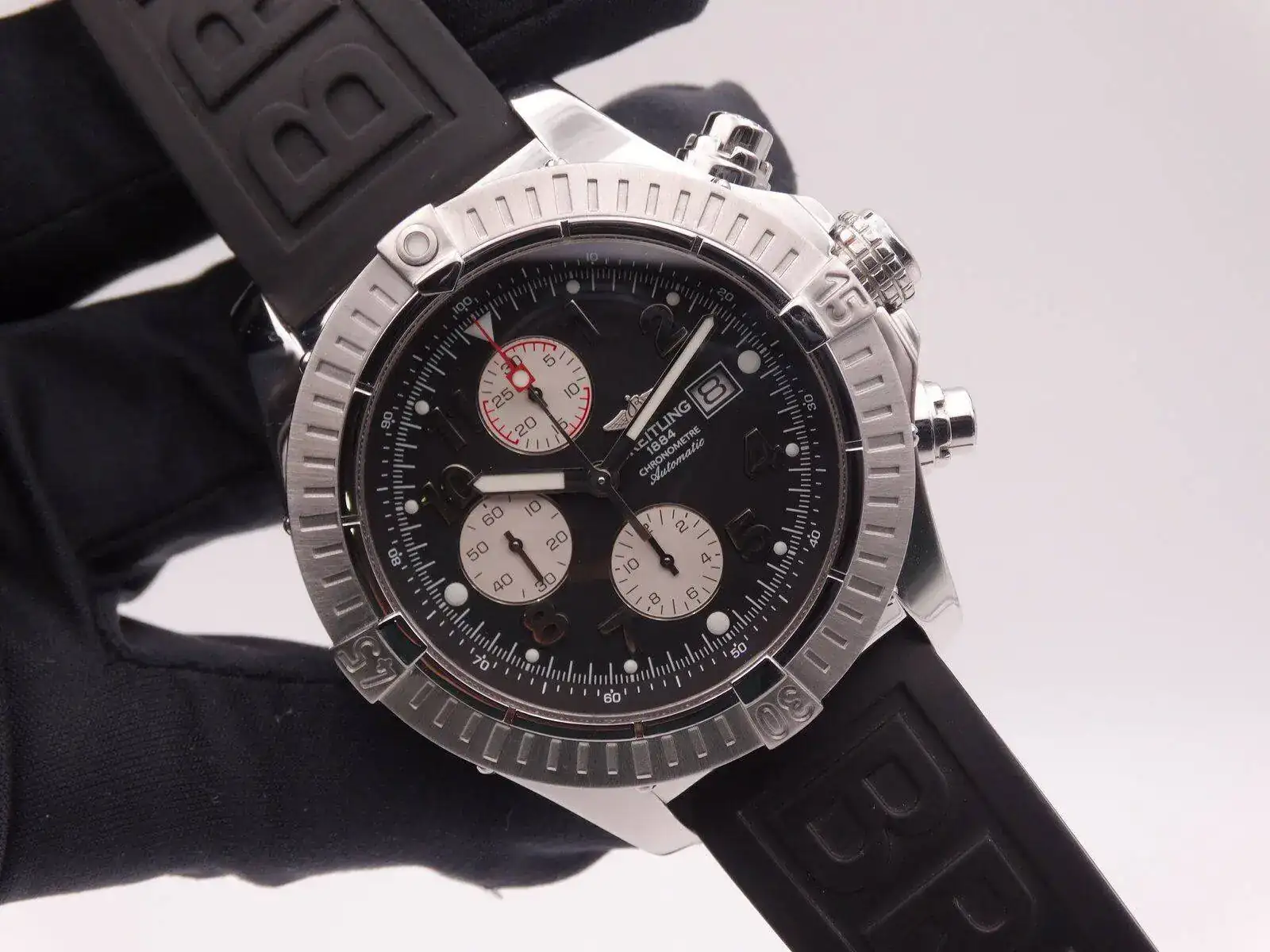 Breitling Avenger Chronograph 9076.webp