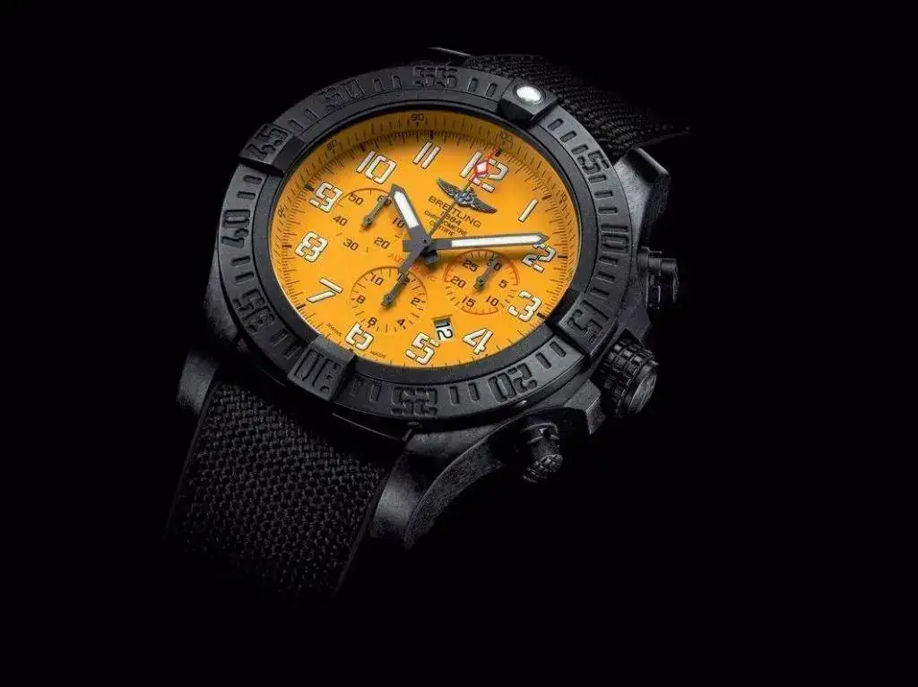 Breitling Avenger Hurricane_04.webp