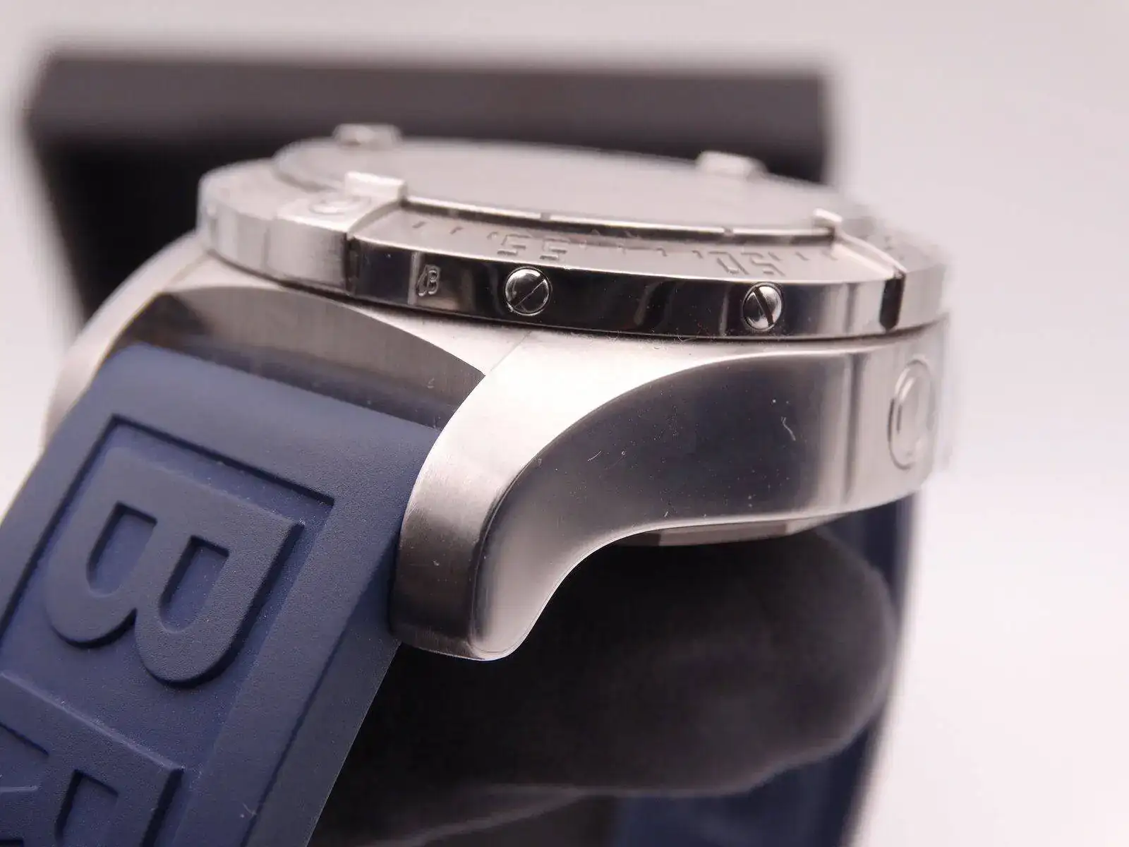 Breitling Avenger Seawolf 07600.webp