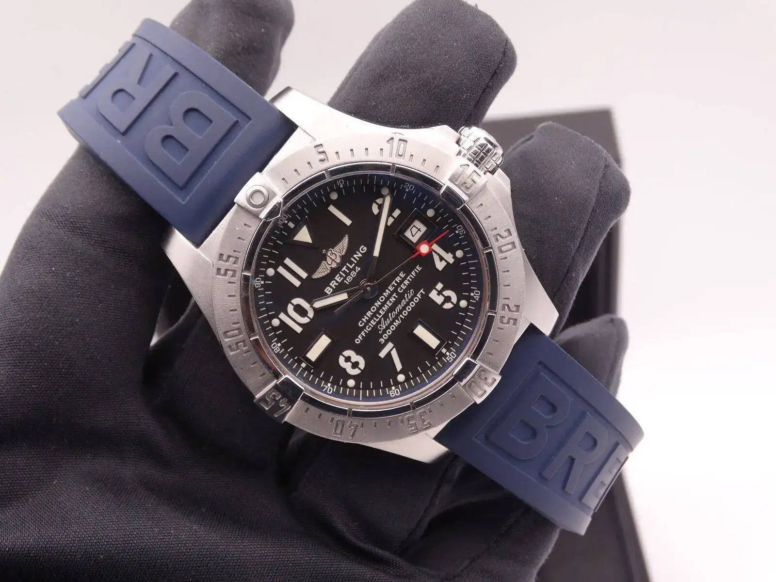 Breitling Avenger Seawolf 07601.webp