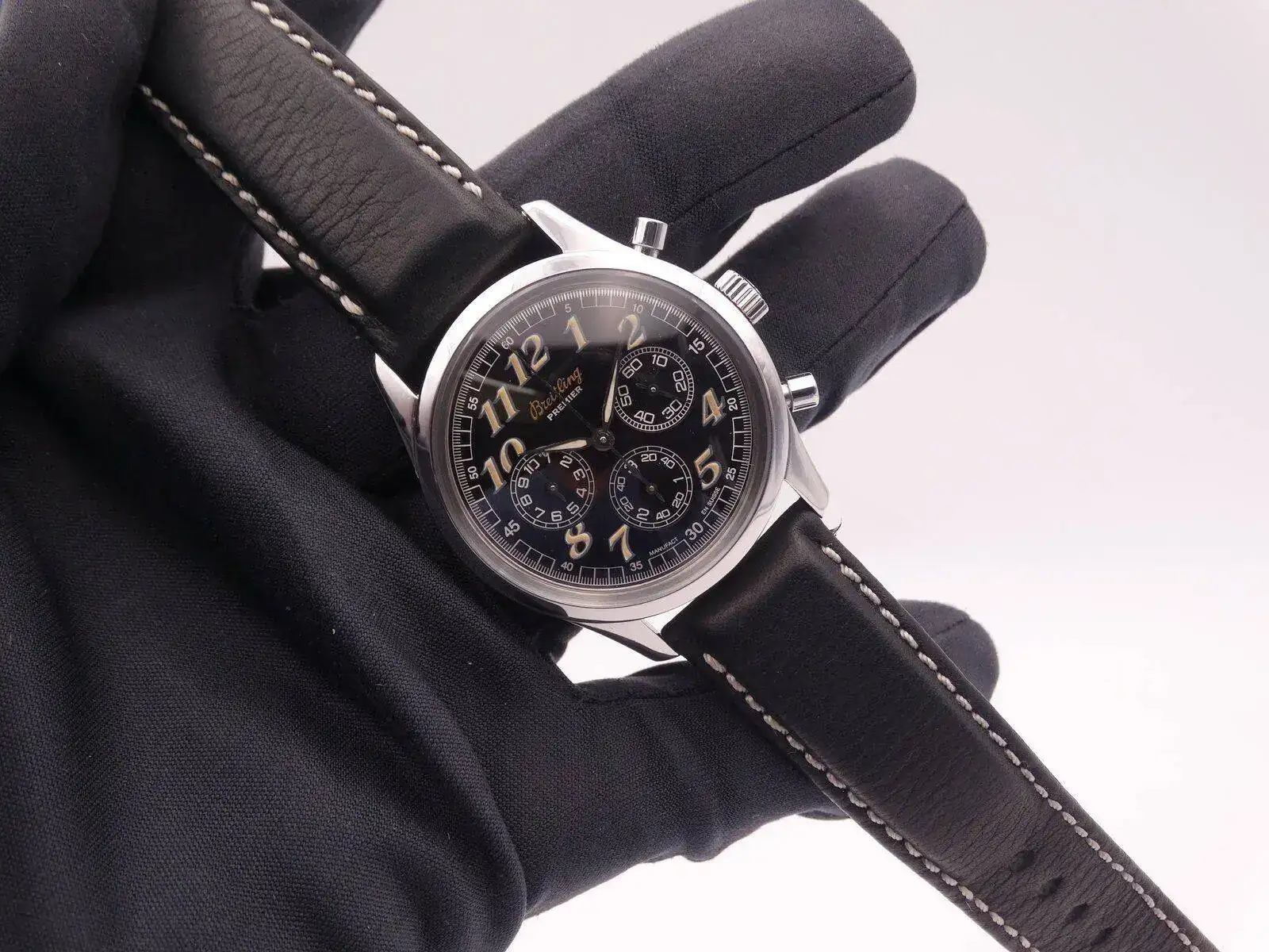 Breitling Chronograph A40035 07104.webp
