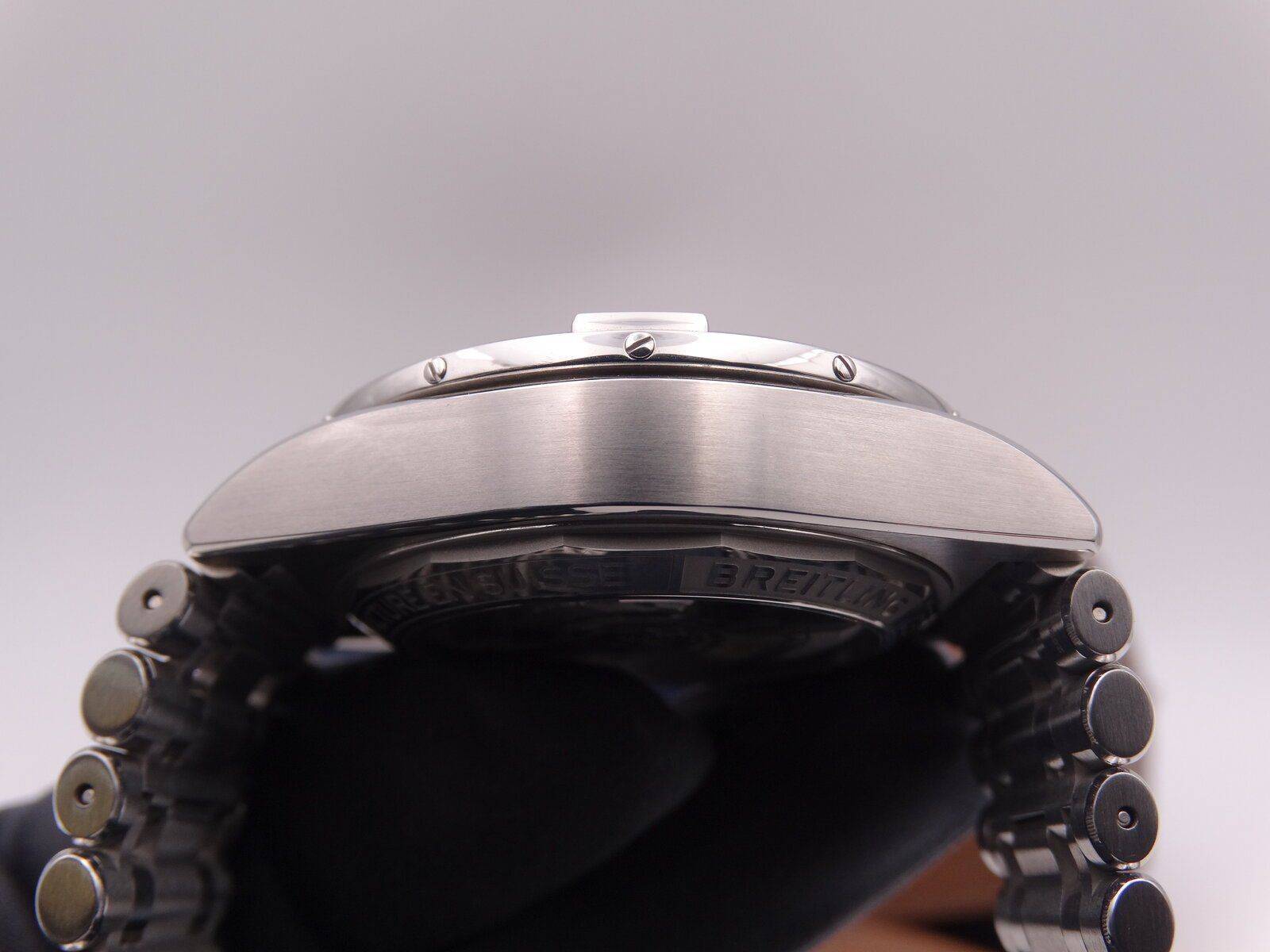 Breitling Chronomat B01 42 05248.JPG