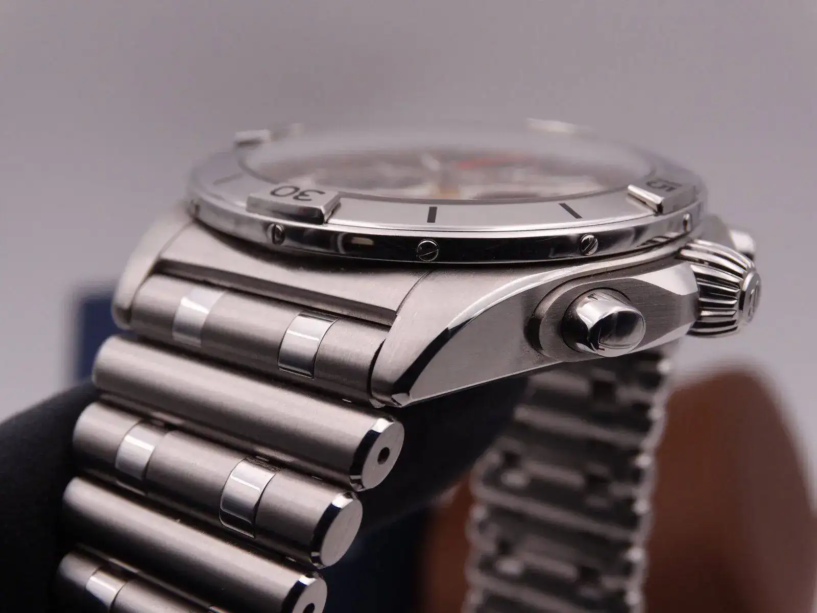 Breitling Chronomat B01 42 05255.webp