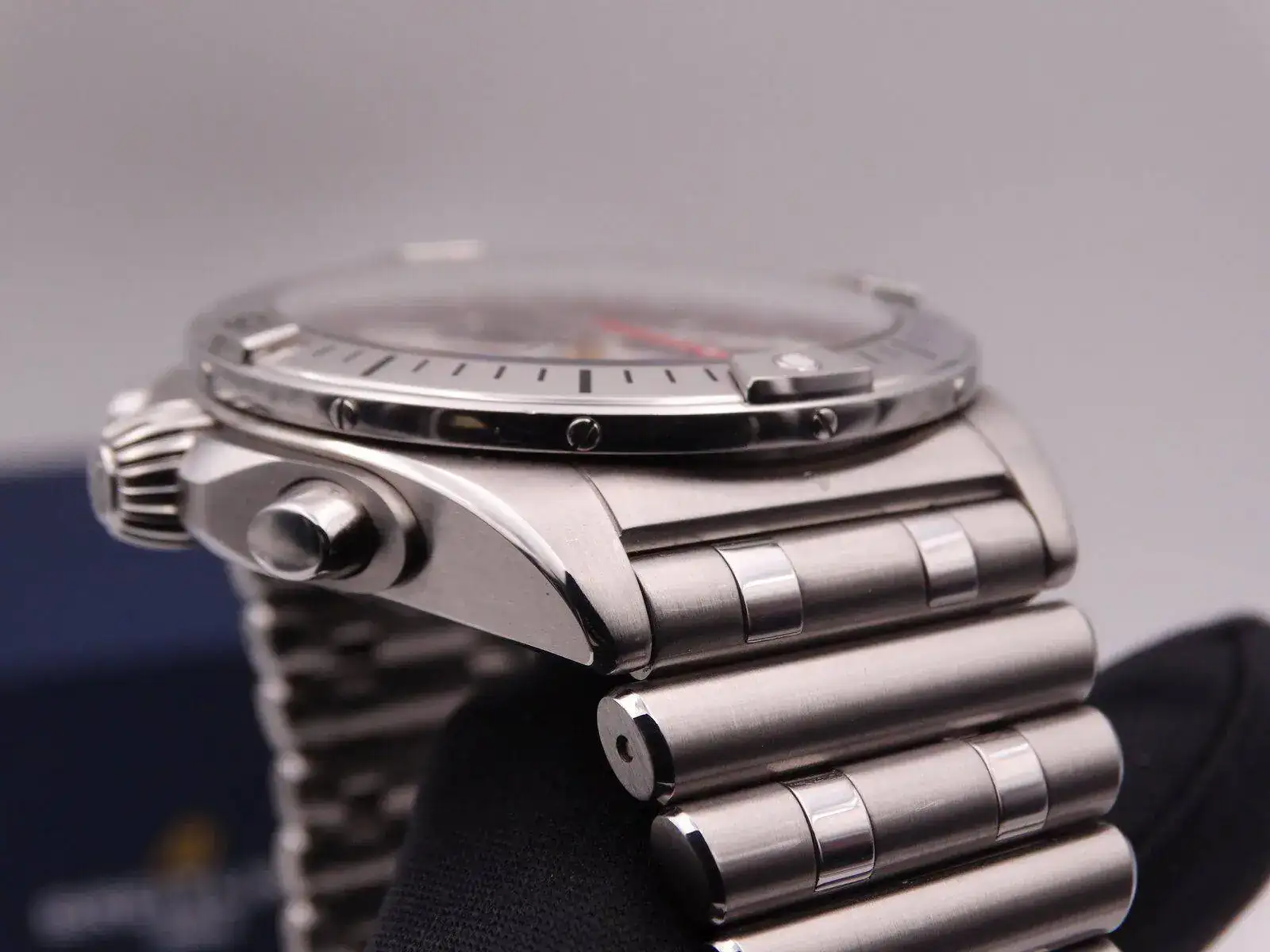 Breitling Chronomat B01 42 05256.webp