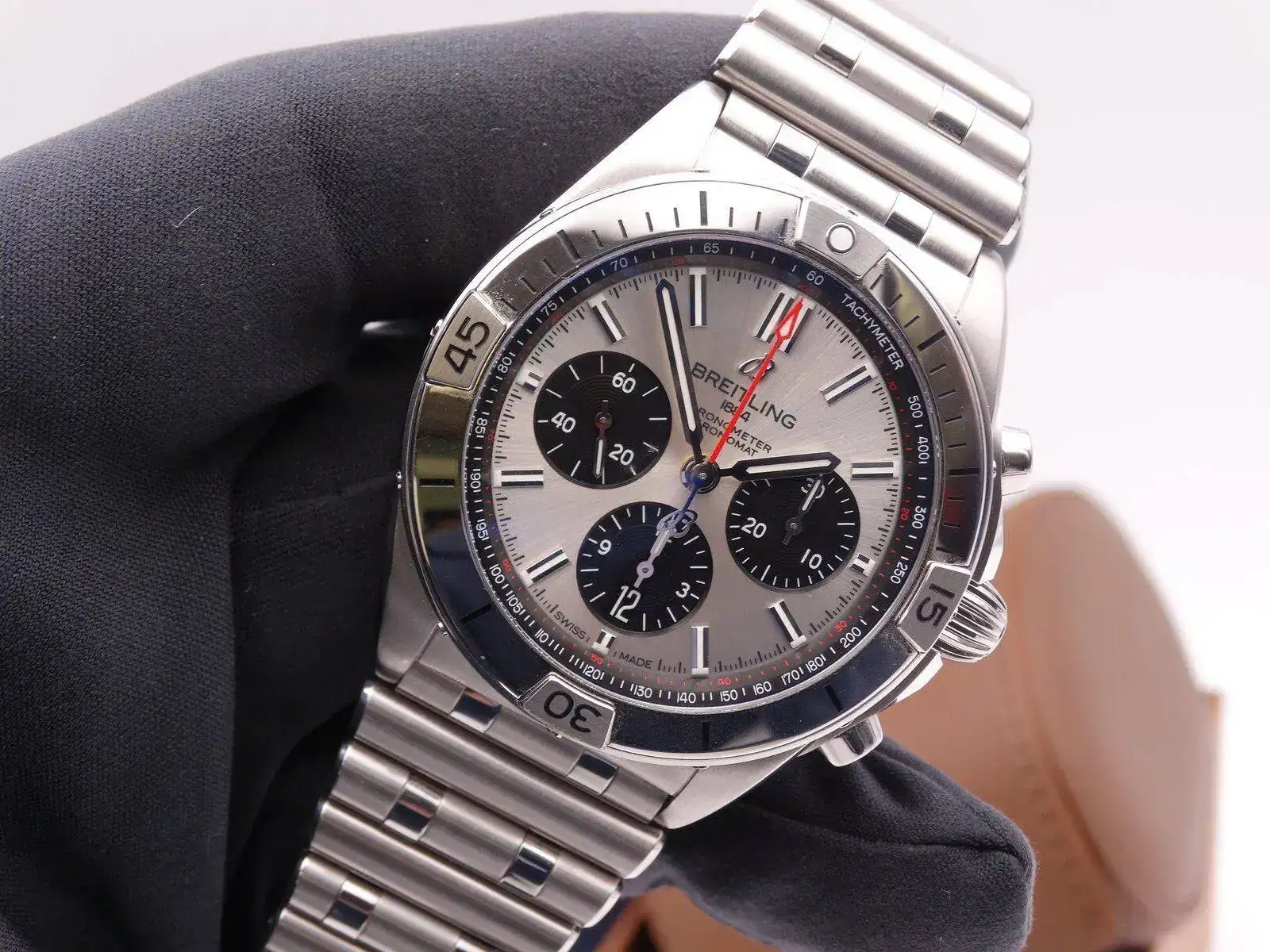 Breitling Chronomat B01 42 05260.webp