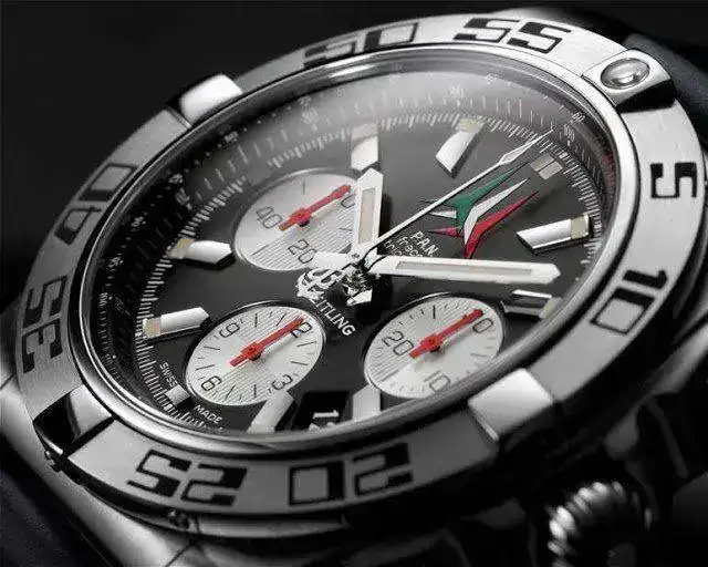 Breitling+Chronomat+Frecce+Tricolori.webp