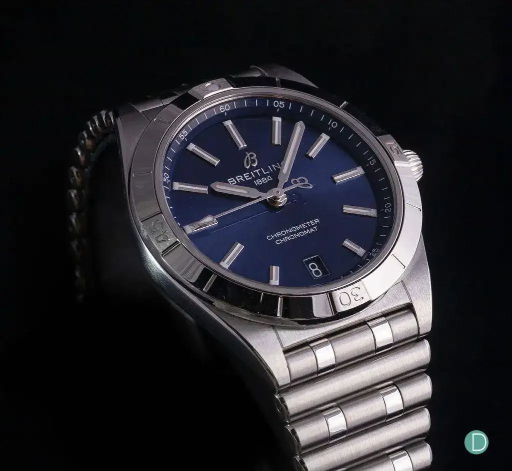 Breitling-chronomat-women-36-blue-oblique-left-1024x941.jpg