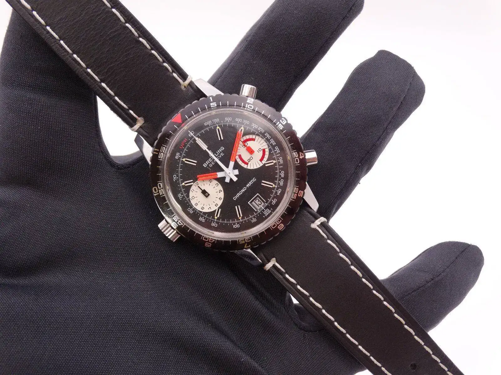 breitling chronomatic 2110 vintage 8492.webp