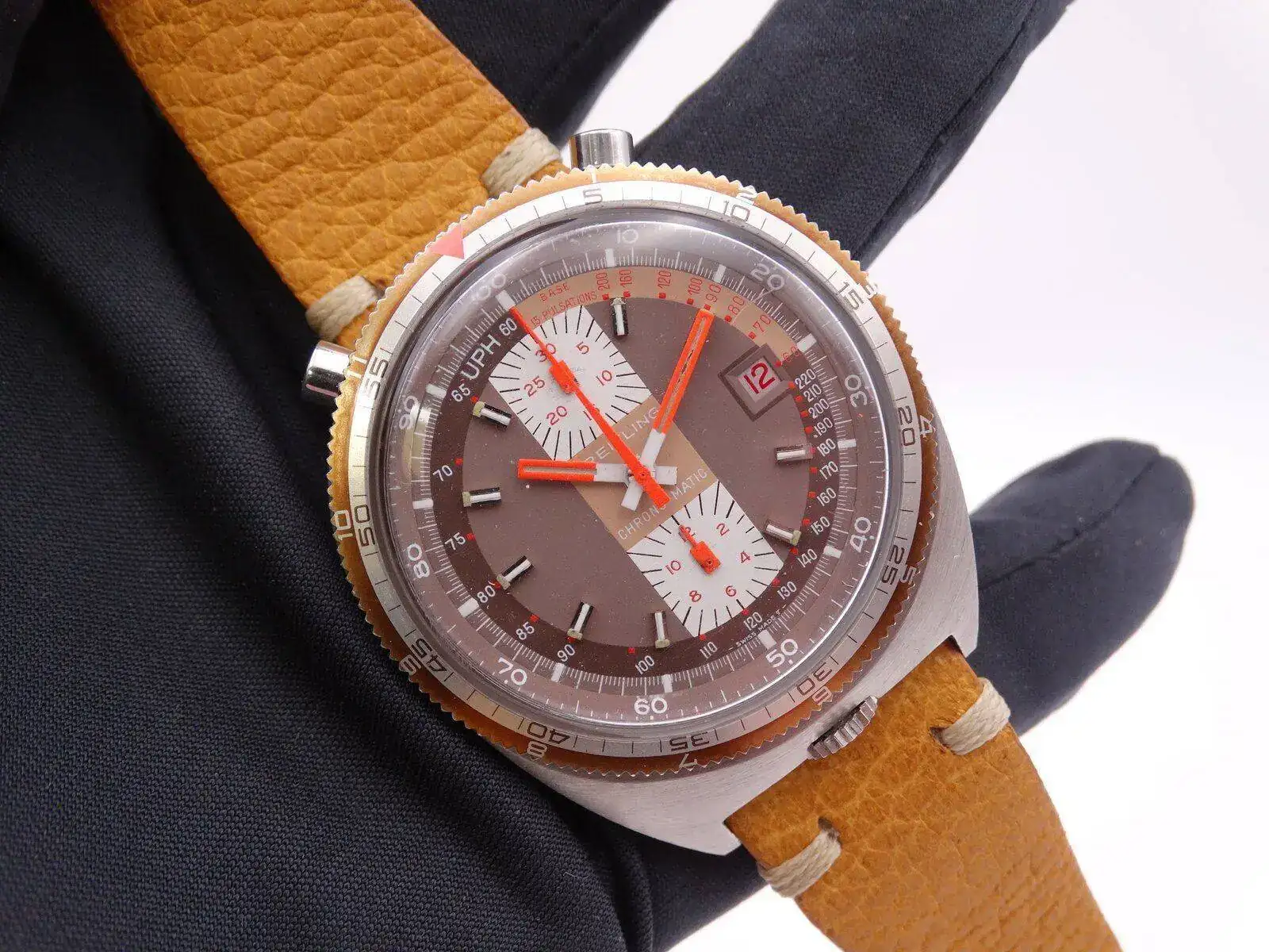 breitling chronomatic bullhead vintage 8418.JPG